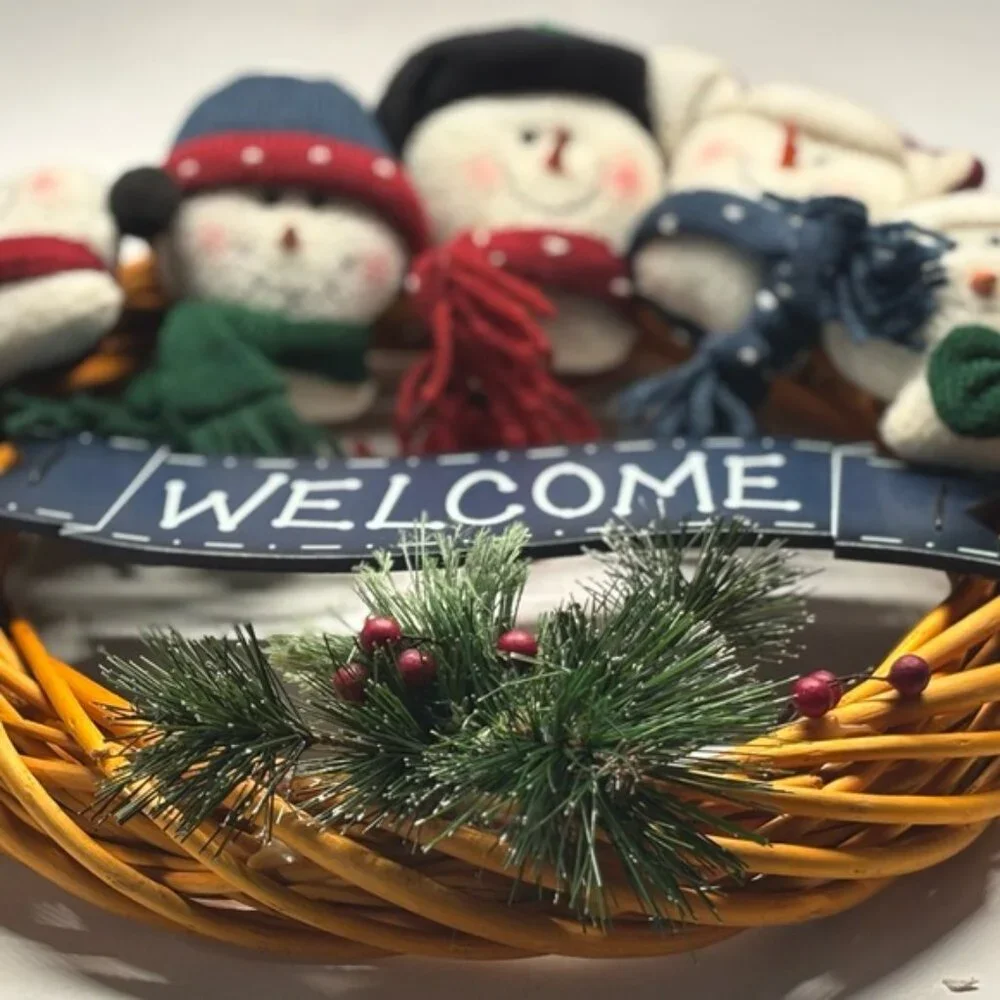Vintage Festive Snowman Welcome Wreath